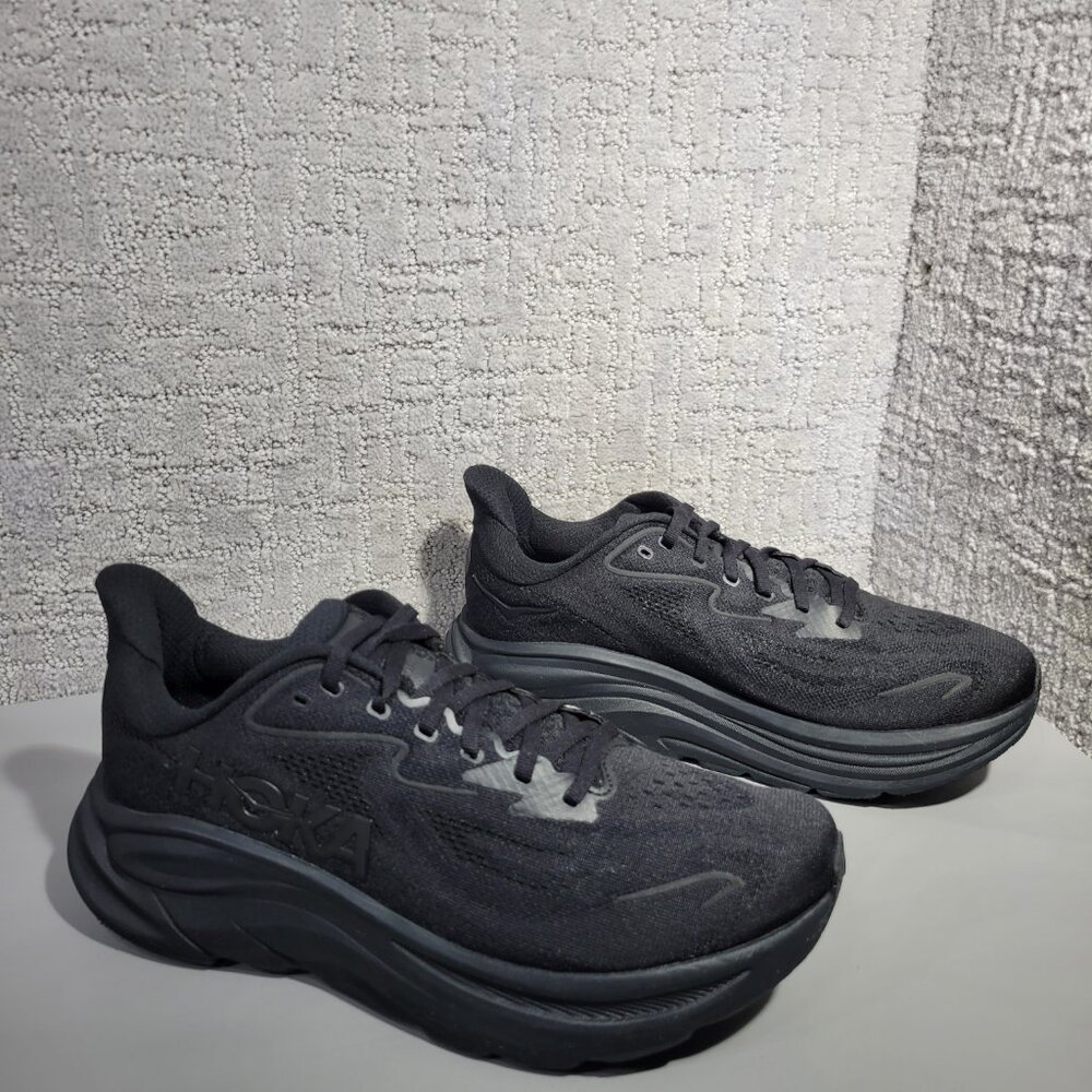 Hoka One One Clifton 10 Mens Size US 8D Triple Black Lace-Up Everyday Run Shoes - Picture 7 of 12